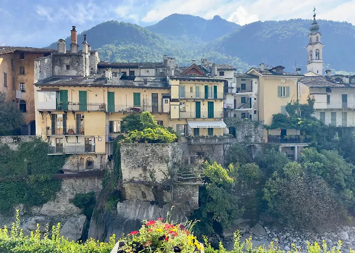 Chiavenna Suite * Chiavenna