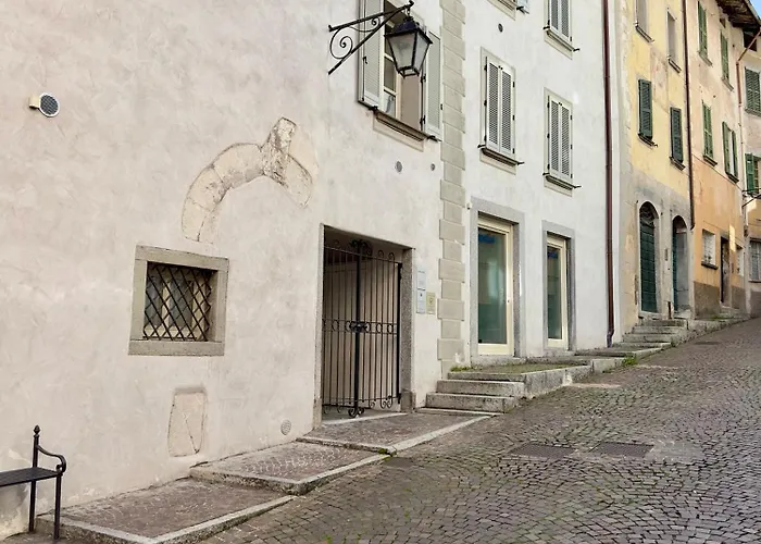 Chiavenna Suite
